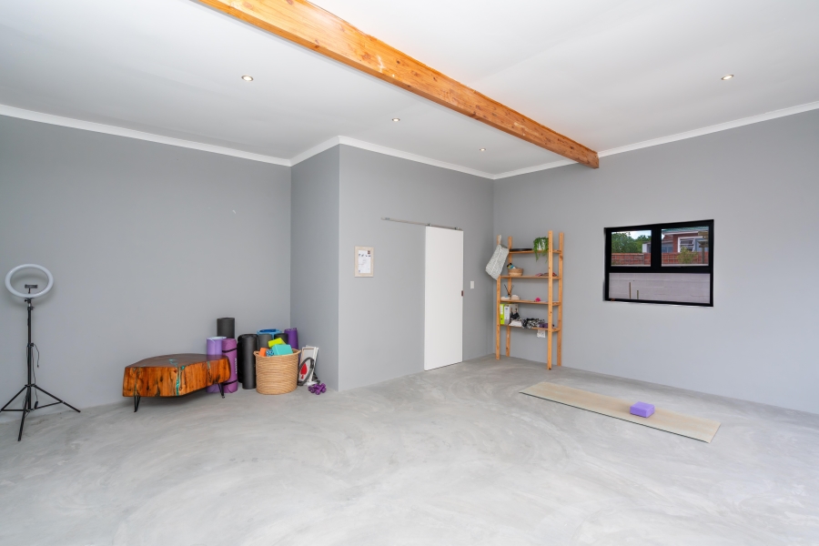 4 Bedroom Property for Sale in Myburgh Park Western Cape